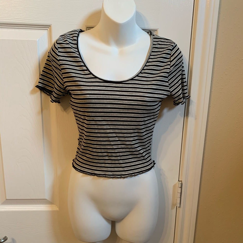 Striped crop top❤️